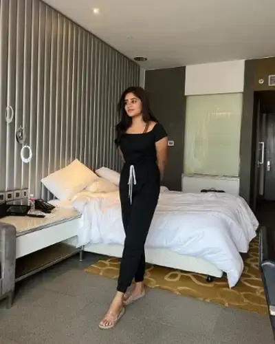 Call Girls Ujjain Cash On Delivery